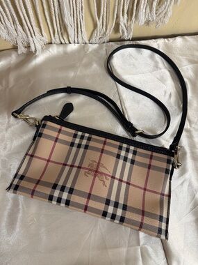 Vintage Burberry Crossbody Bag